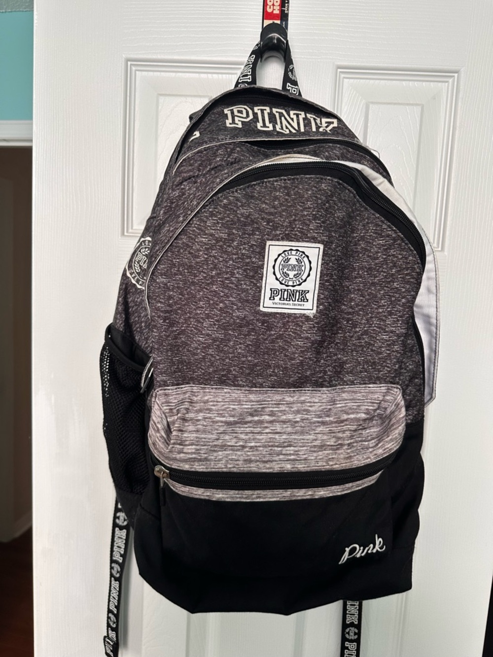 PINK Victoria's Secret Men's Black & Heather Gray Logo Backpack